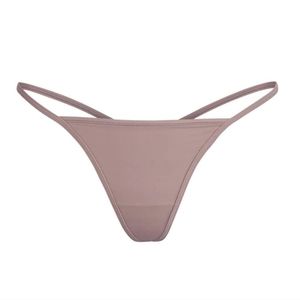 SKIMS fits everybody t string thong in Umber